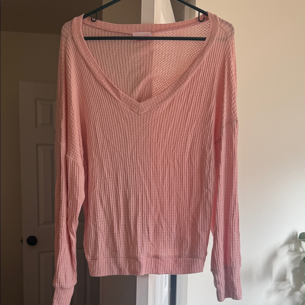 Pink Lily Women's Pink V-Neck Sweater